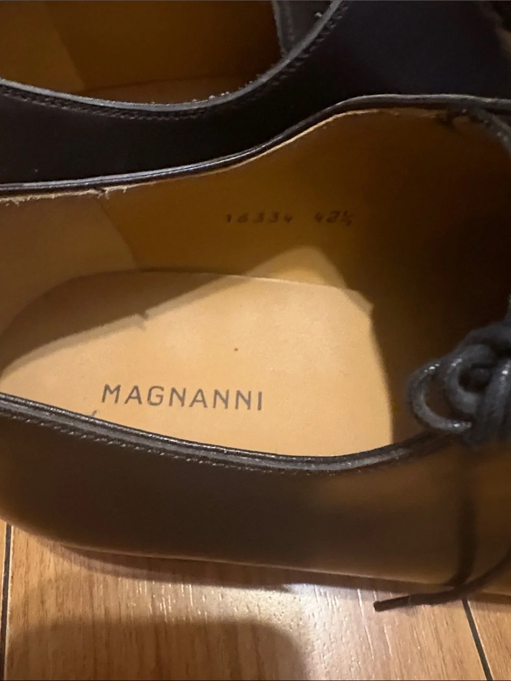 Magnanni Black Leather Wholecut Oxfords Dress Shoes - the Cruz